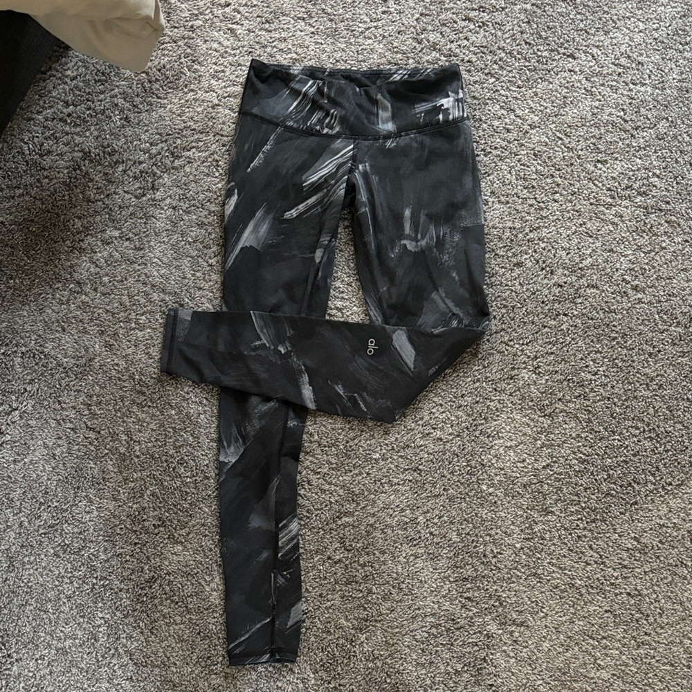 Alo Leggings
